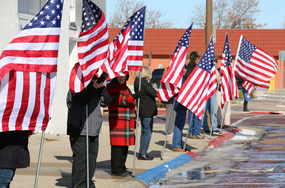 Community veterans traveling through Scottsbluff for Honor