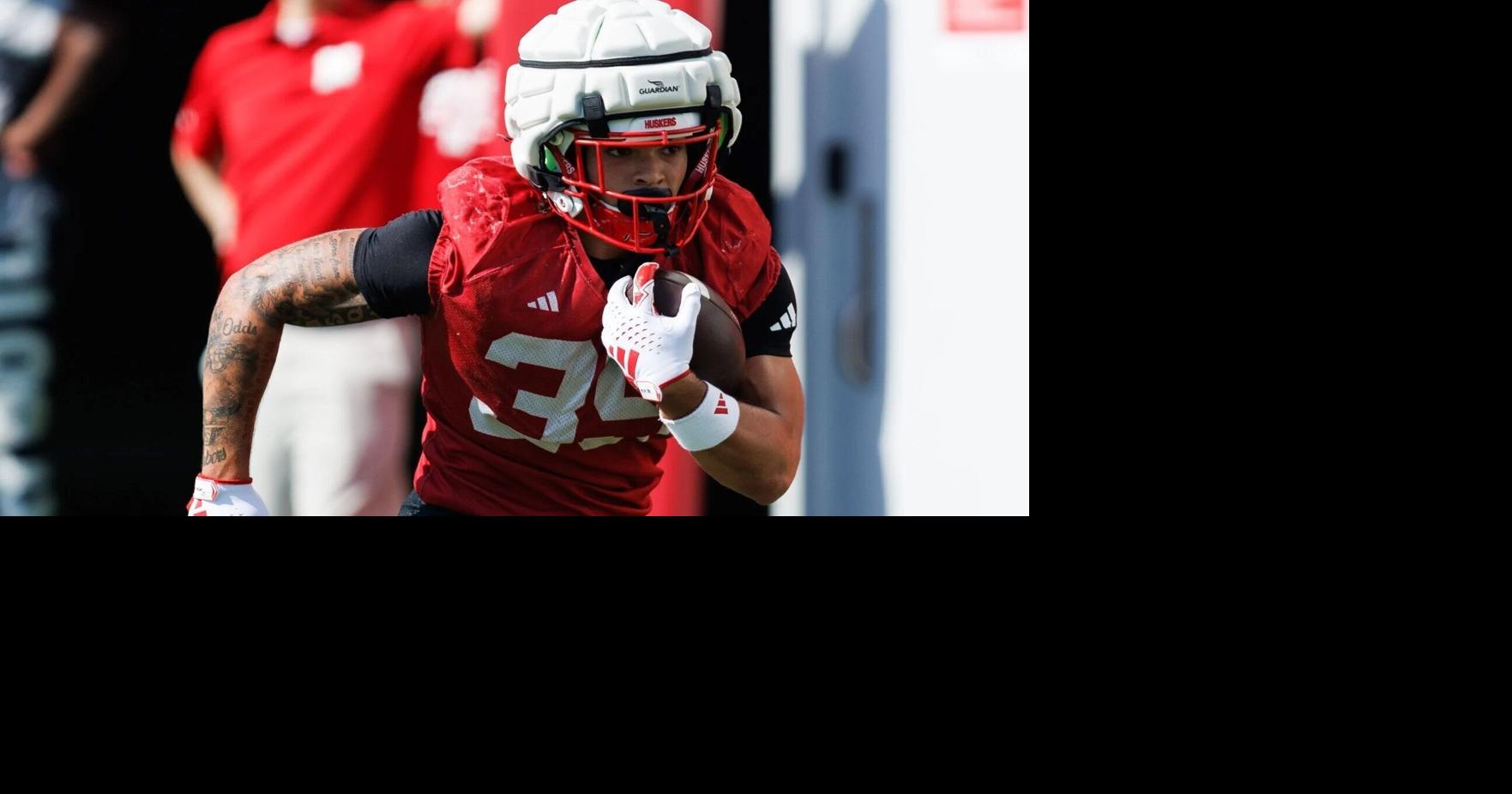Florida prosecutors drop battery charges against Nebraska running back Mekhi Nelson