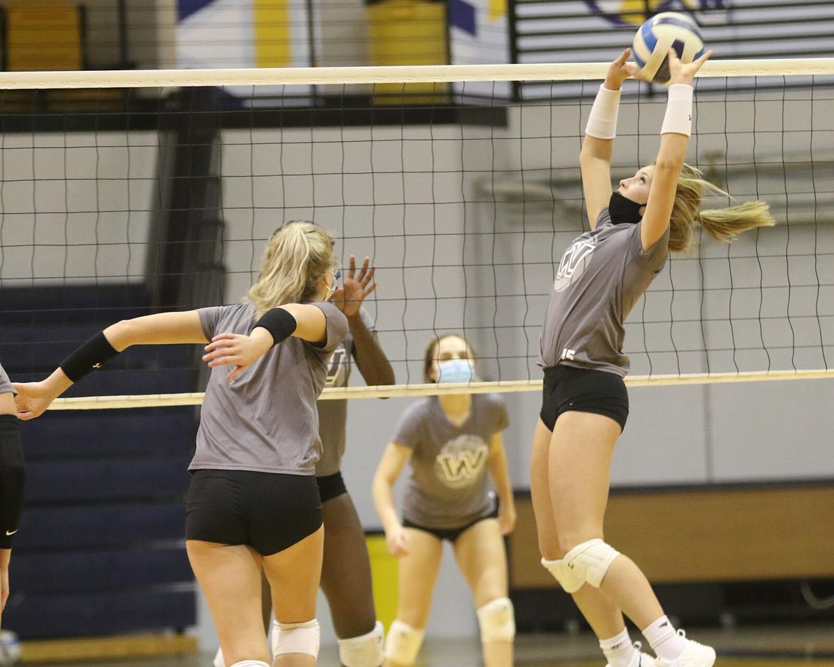 17th-ranked Cougar volleyball team hosts 2-day Crossover Tournament