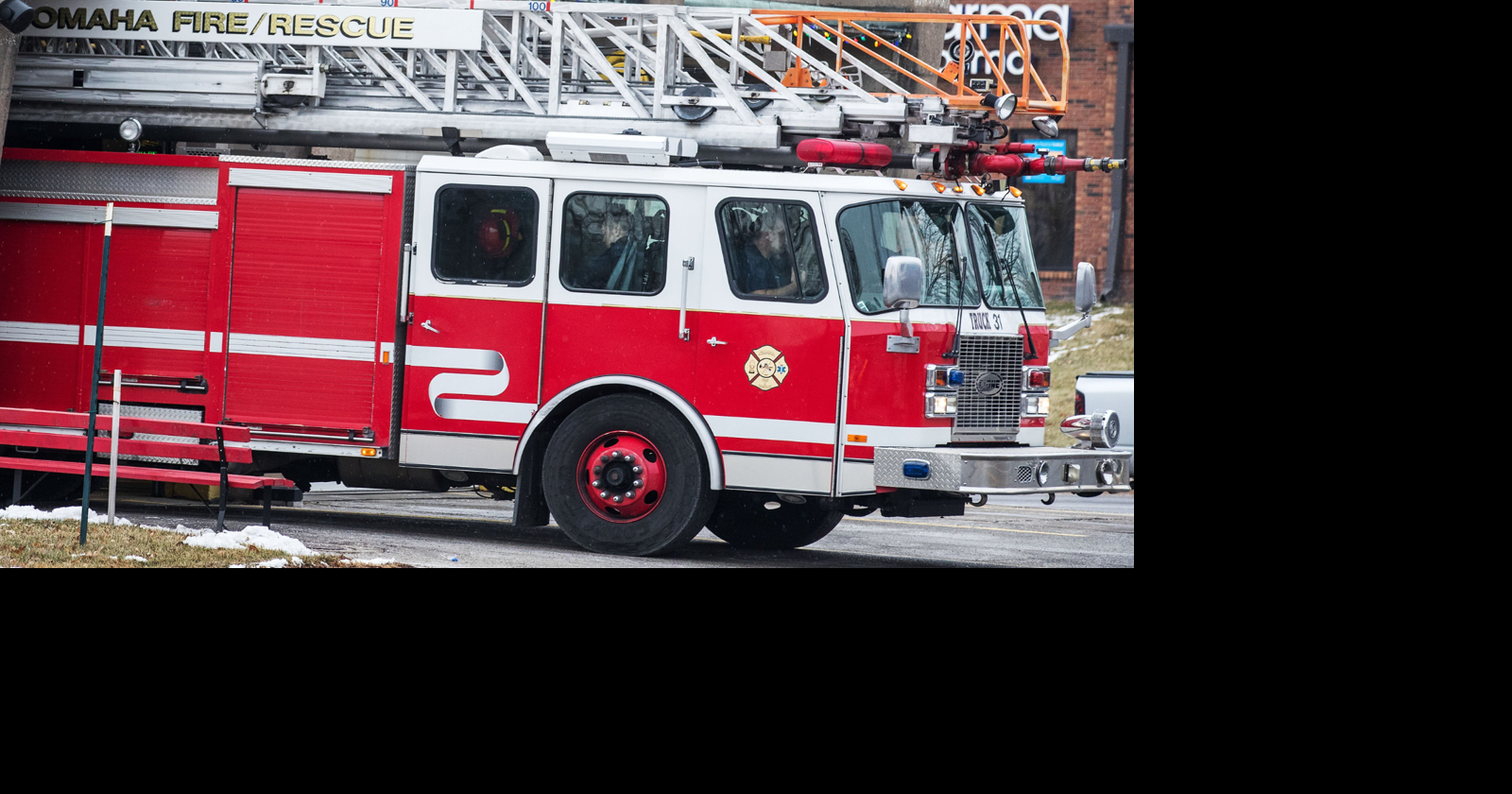 South Omaha house fire displaces 4 people