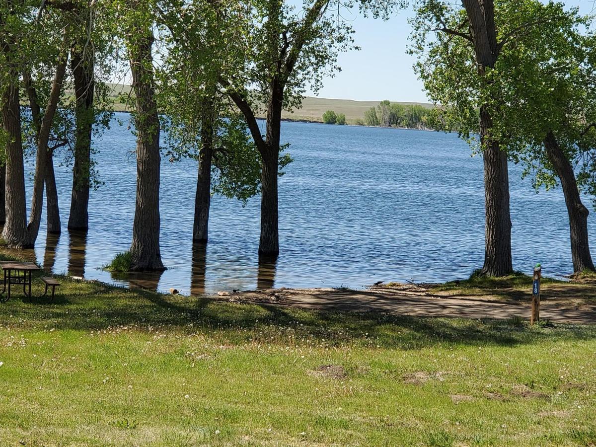 Escape to Serenity: Nebraska's Box Butte Reservoir Gem