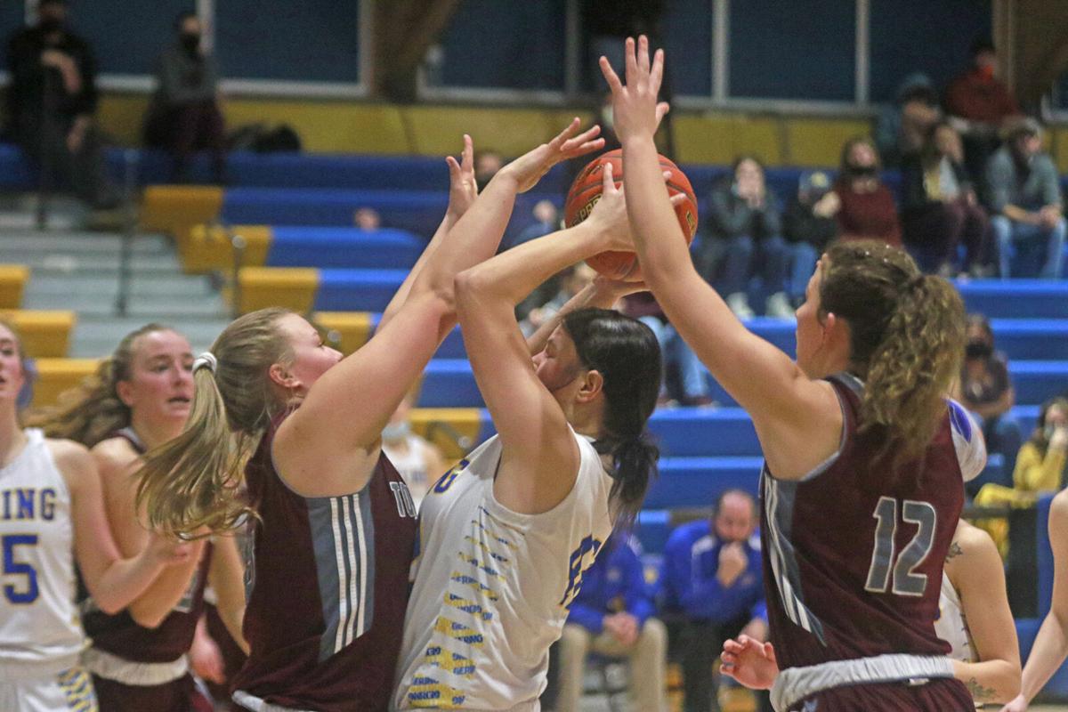 Second-half rally give Gering Girls 65-55 win over Trailblazers