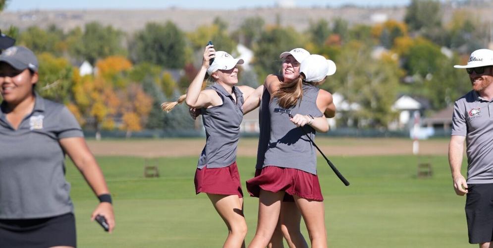 Kleinig Wins Yellowjacket Invite, Eagles Second