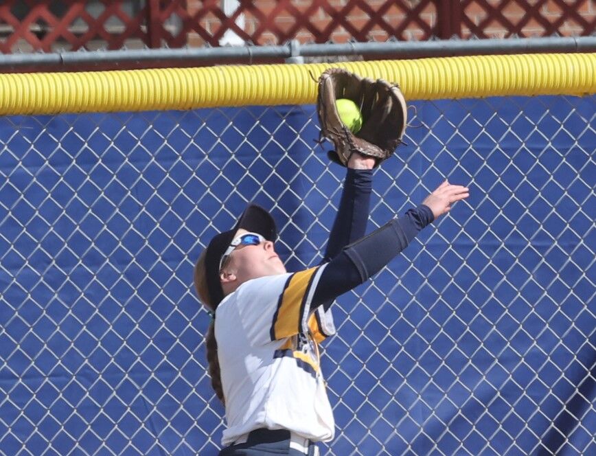 Western Nebraska CC softball team drops DH on Sunday
