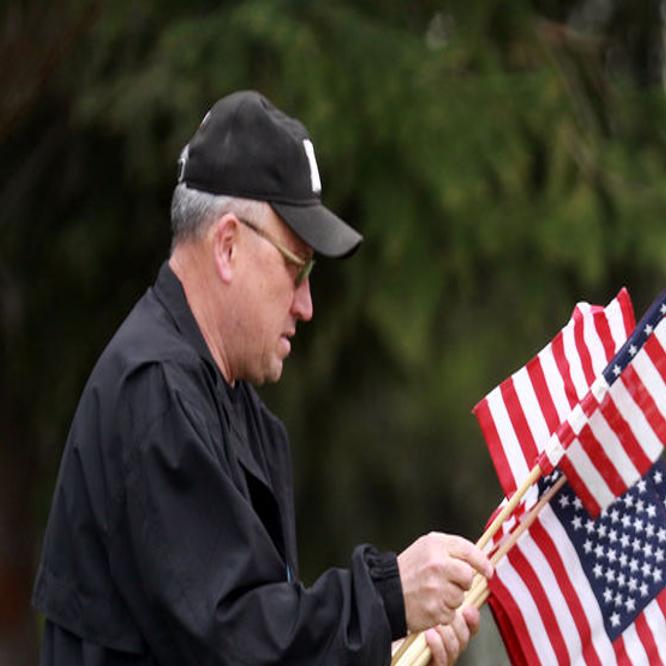 Volunteers Decorate Military Graves For Memorial Day Local News