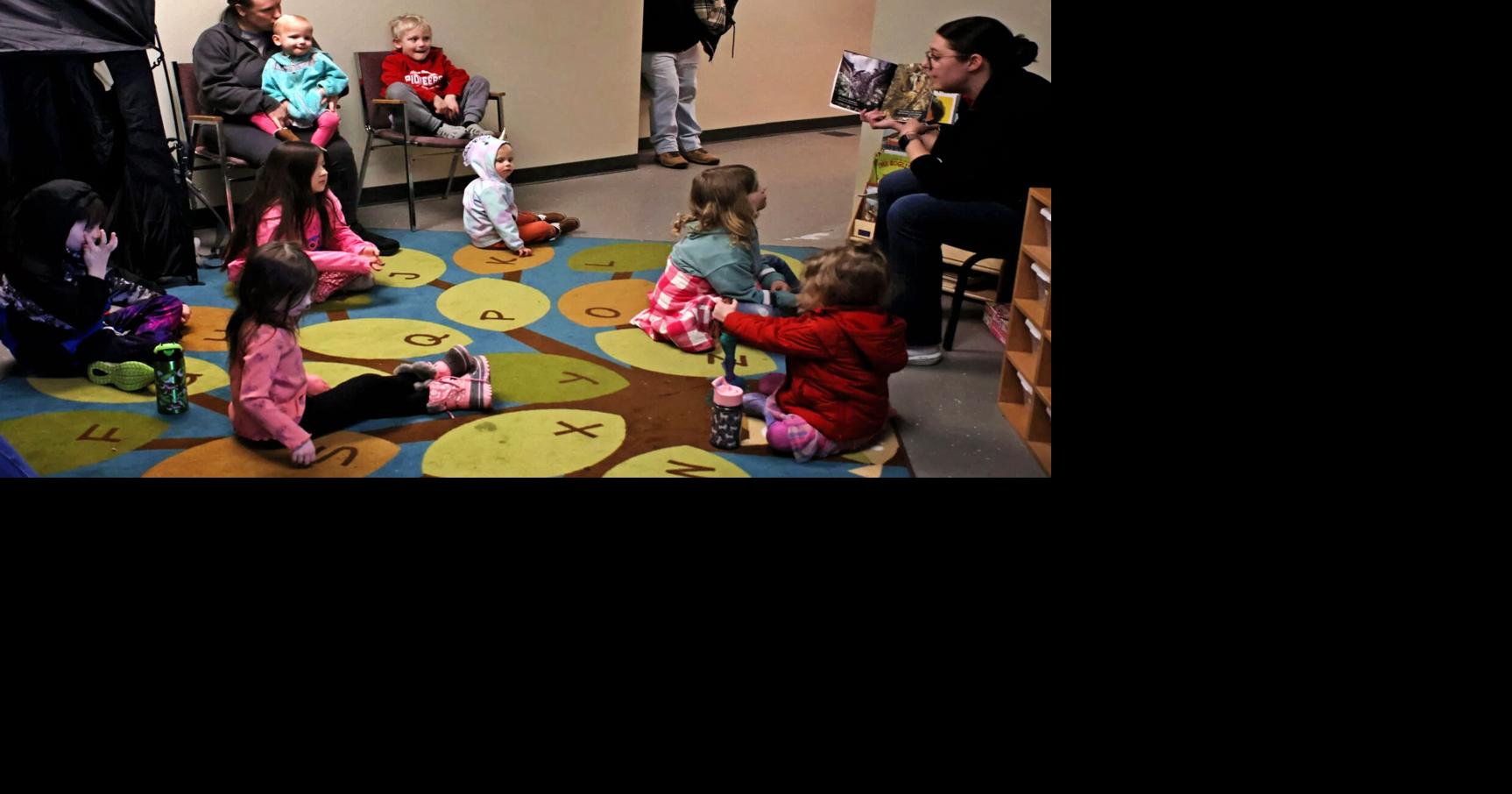 Wildcat Hills homeschool program studies birds
