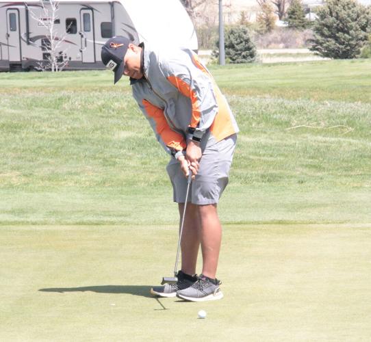Mitchell's Peters, Bearcats golf win in Mitchell