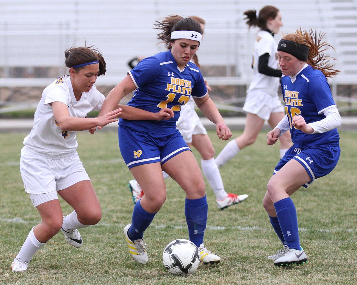 North Platte girls handle Gering | Local Sports | starherald.com
