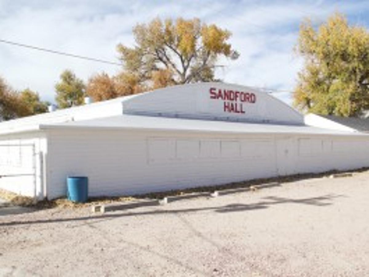 Historical Dance Hall Gets A Facelift Local Starherald Com