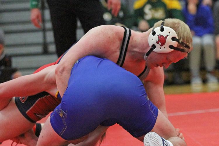 Gering wrestlers win B4 District title; Scottsbluff takes third