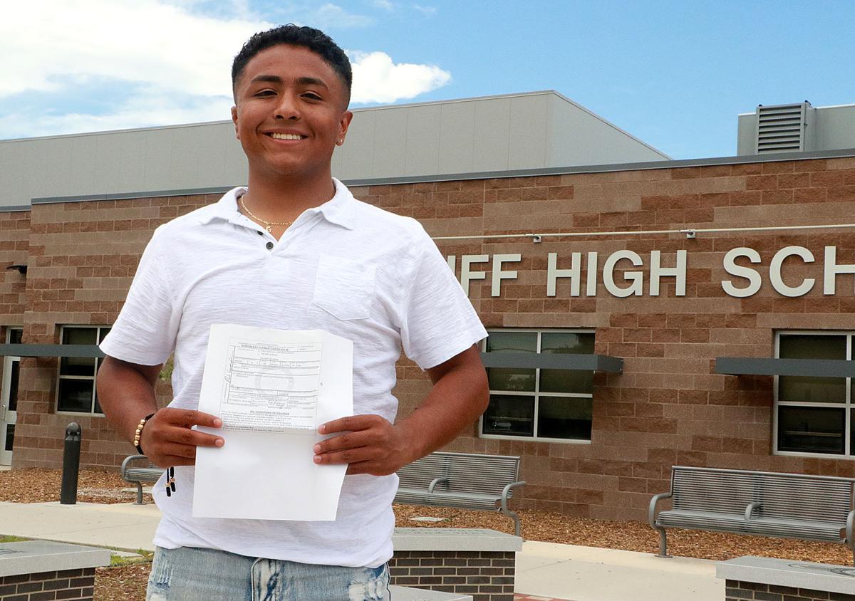 Scottsbluff student earns pilot's license after receiving ROTC