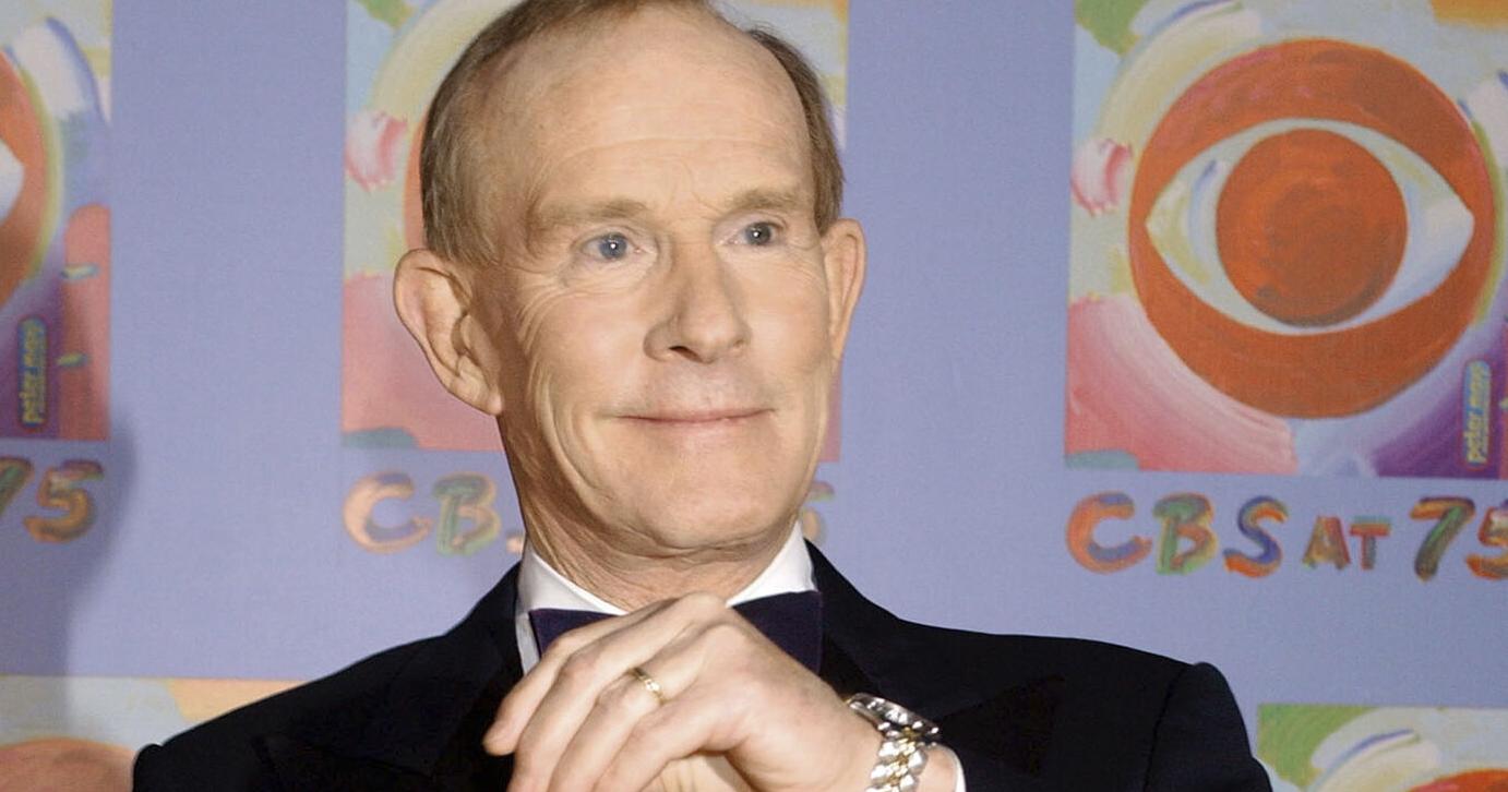 Comedian Tom Smothers dies at 86 - Vimarsana News