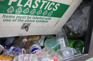 Working together on recycling in Hemingford