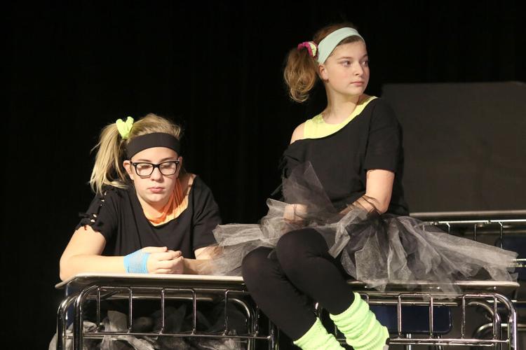 Studying hard or hardly studying: Snapshots from Gering's one act play