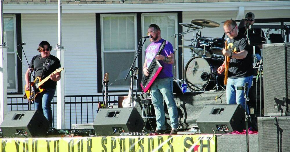 Bands on Broadway to kick off 2023 season on Thursday - Vimarsana News