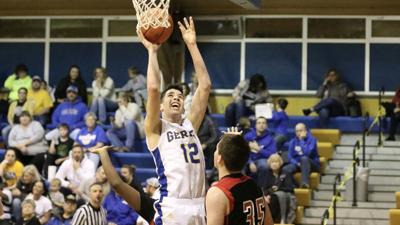 Big Fourth Quarter Run Helps Gering Boys Hold Off Chadron Sports