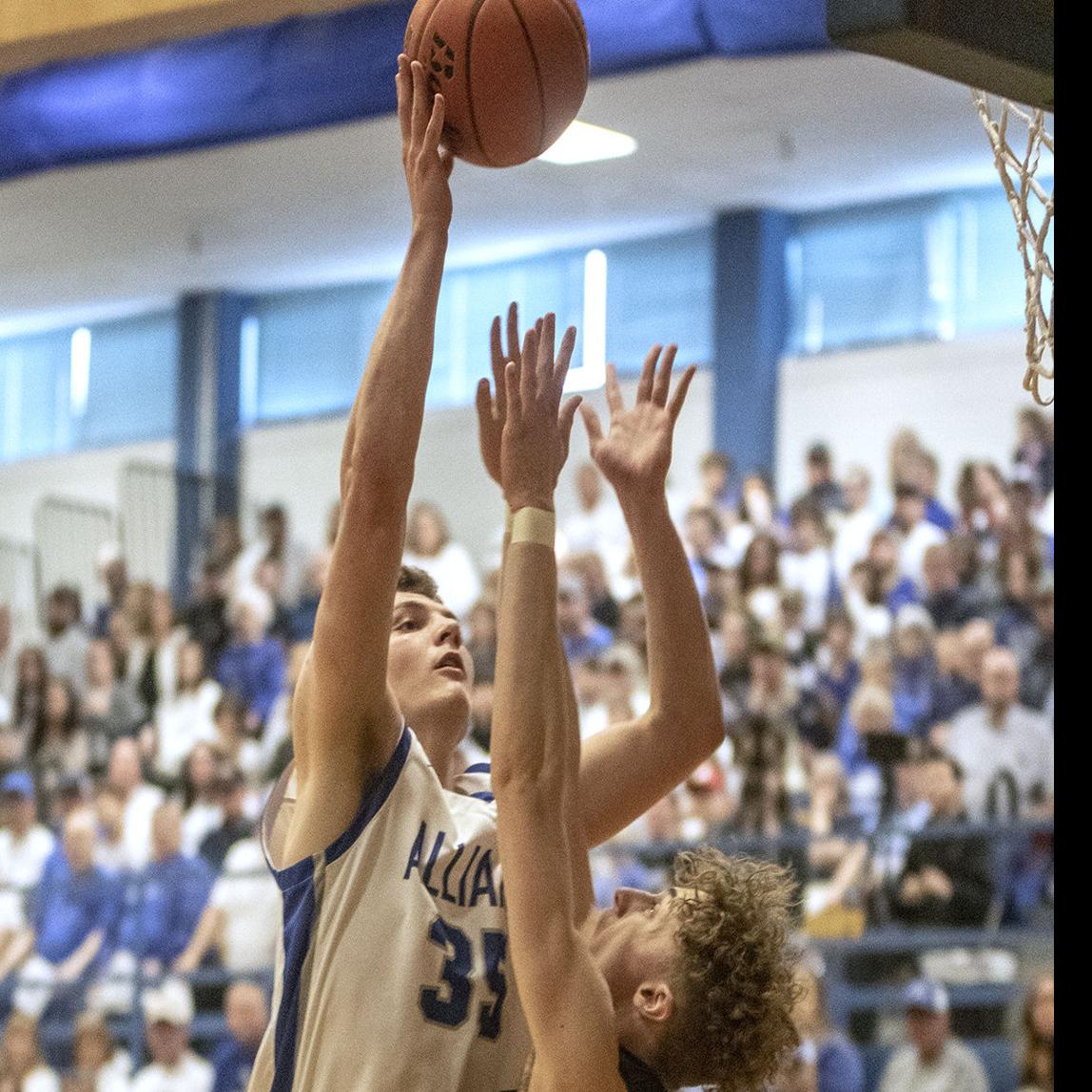 Alliance Boys Are Headed To State After Downing Lexington 66 56 Sports Starherald Com