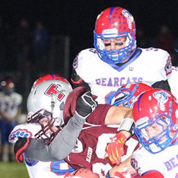 Prep Football Torrington Nearly Upsets No 2 Douglas Sports