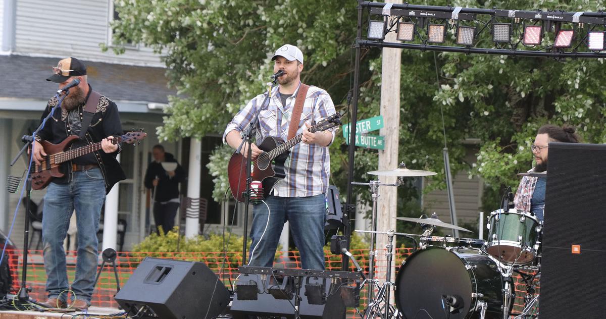 Butch County Band on the Butte brought a crowd to Hemingford
