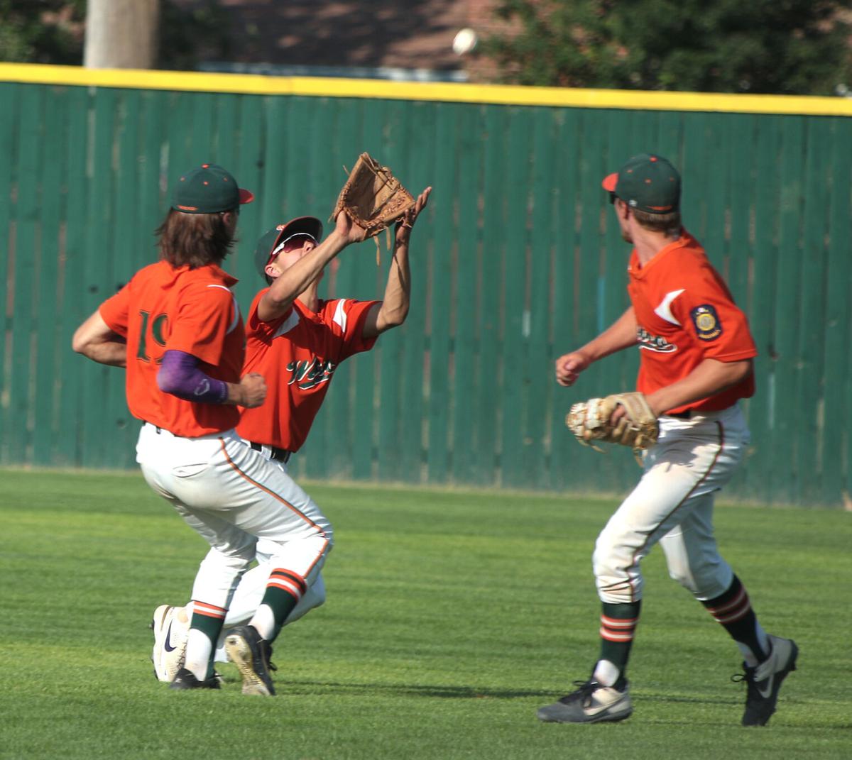 Zephyrs split with Spearfish