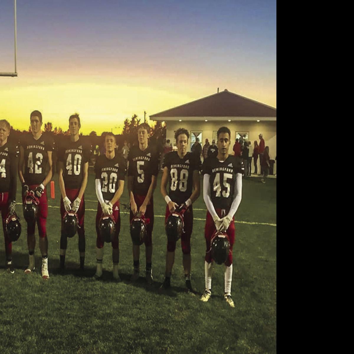 Football Season In The Books Sports Starherald Com