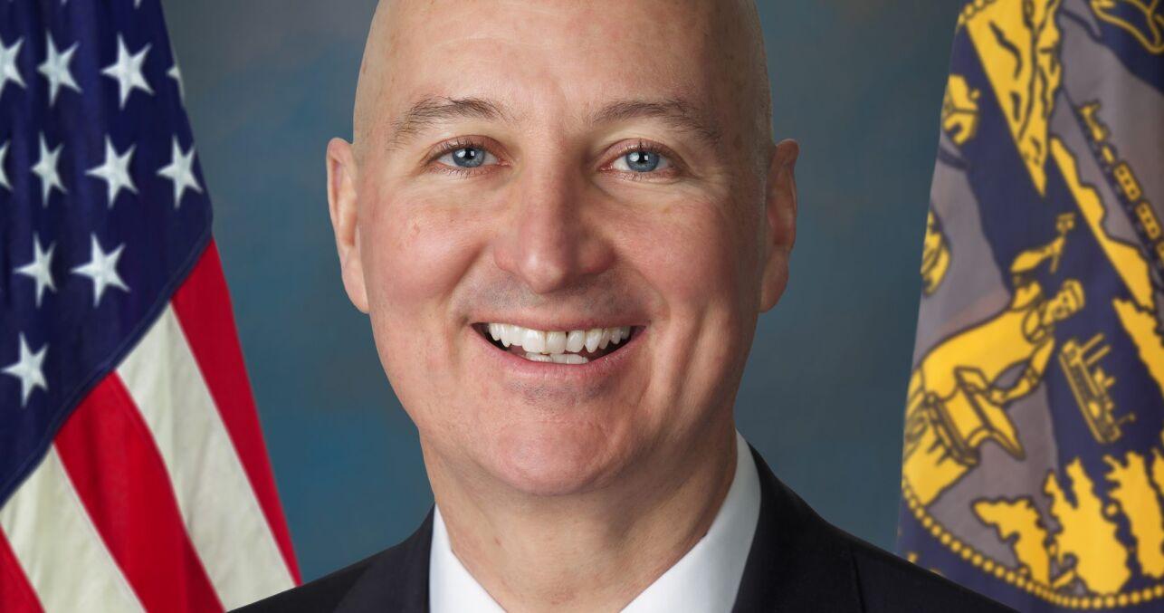 Pete Ricketts: Defending the Second Amendment - Vimarsana News