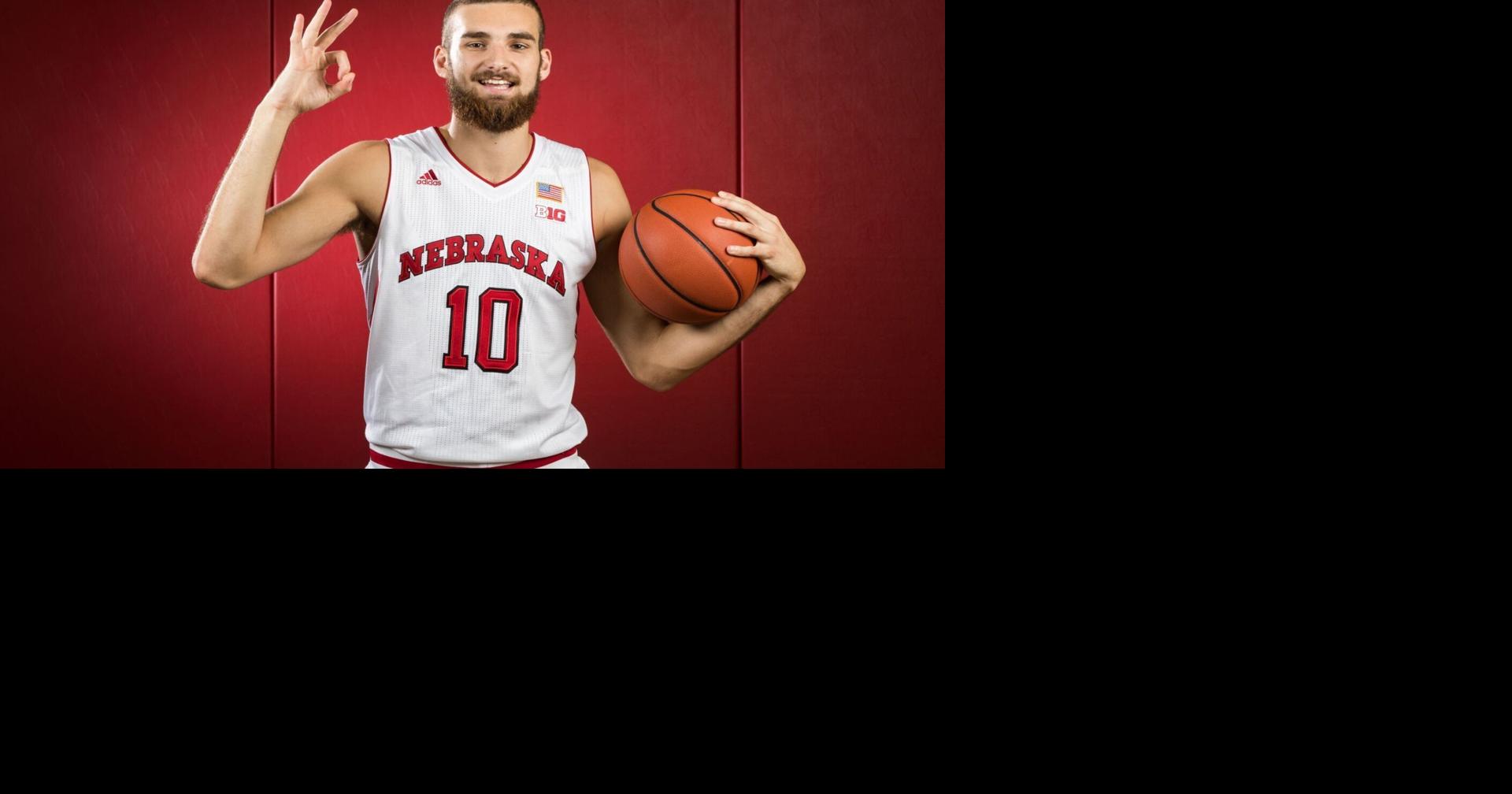 Former Nebraska basketball star Jack McVeigh signs NBA deal with Houston Rockets