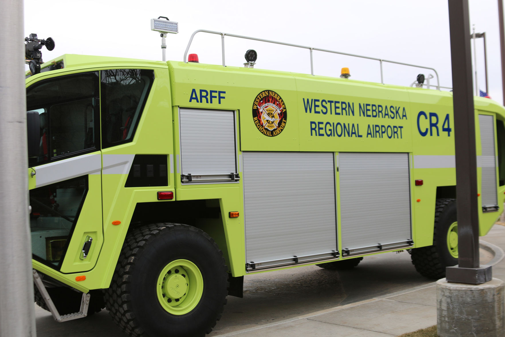 airport fire truck airport fire truck