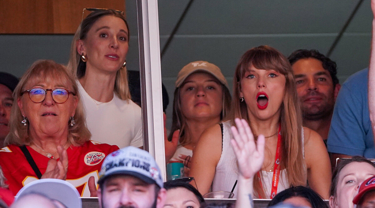 Reports: Taylor Swift Plans To Attend Chiefs-Jets Game