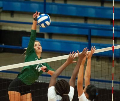 Volleyball Prosper Completes Perfect 9 6a Run Plano Boyd Book Play In Match Sports Starlocalmedia Com