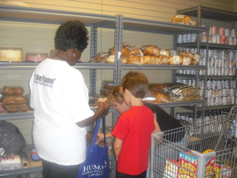 Minnie’s Food Pantry goes green Plano Star Courier