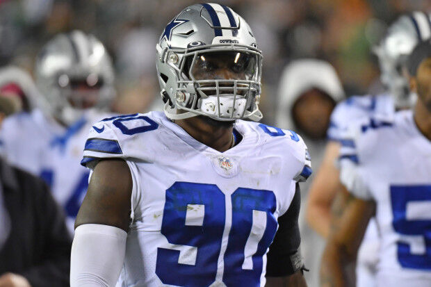 Cowboys lose top pass rusher DeMarcus Lawrence to injury