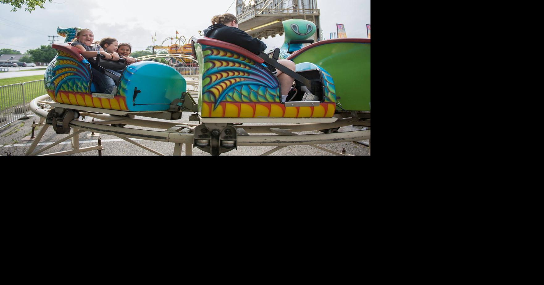 The Mighty Thomas Carnival comes to town, rain or shine | Lake Cities ...
