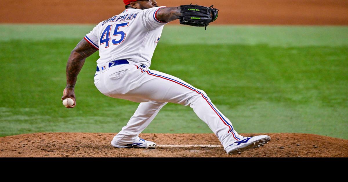 Aroldis Chapman discusses trade to Rangers