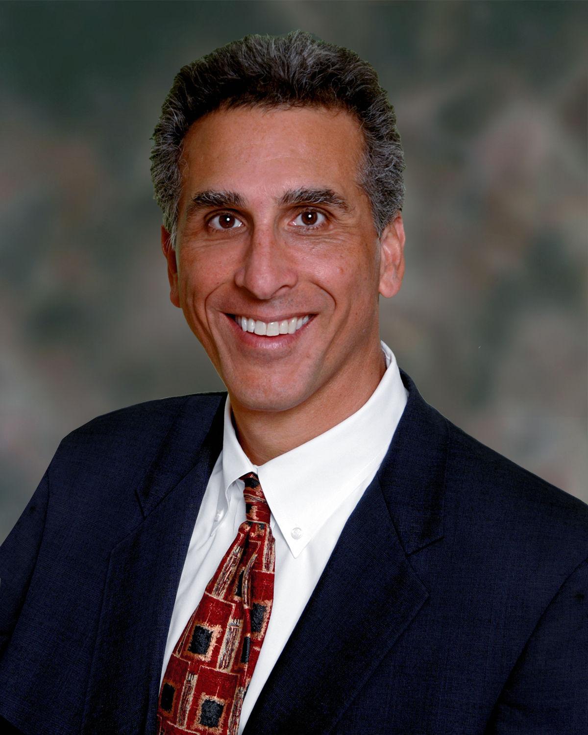 ken moraif