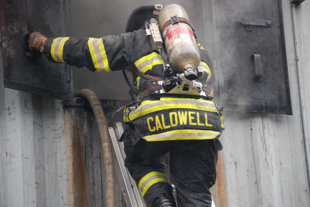 TCFD members certified Smoke Divers News