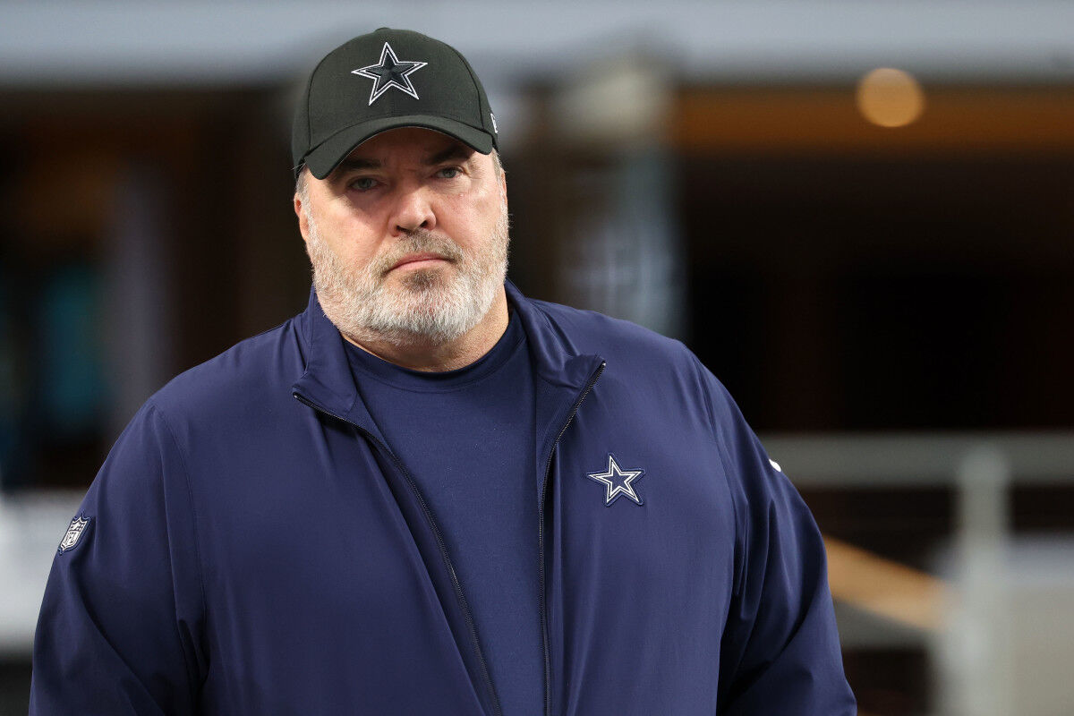 Cowboys' Mike McCarthy Jokes About Travis Kelce's Super Bowl Bump of Andy  Reid, National Sports