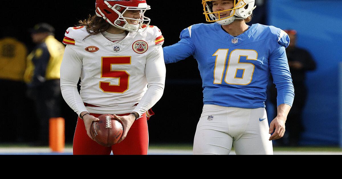 Welcome to the 2024 NFL Season: AFC West Sneaker