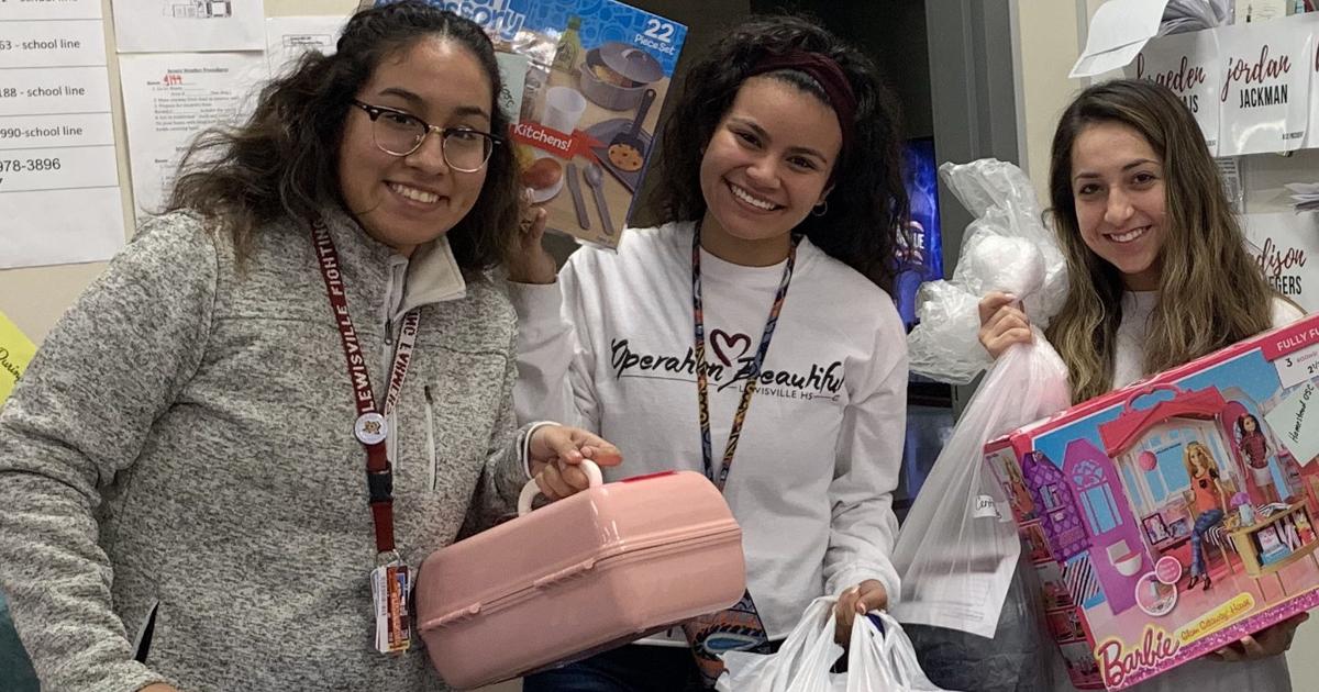 More than 90 LISD students left to be adopted for angel tree News More than 90 LISD students left to be adopted for angel tree News