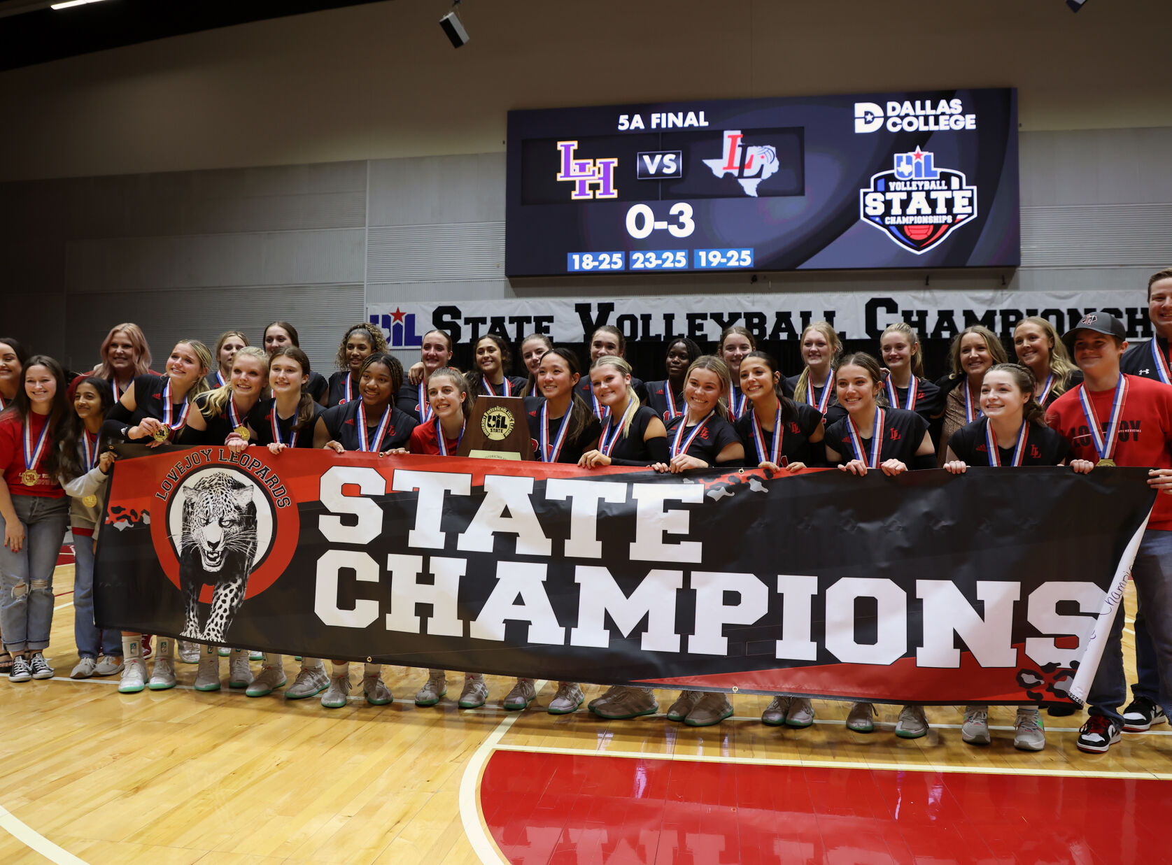 Lovejoy Volleyball Team Wins 10th State Championship in Program History