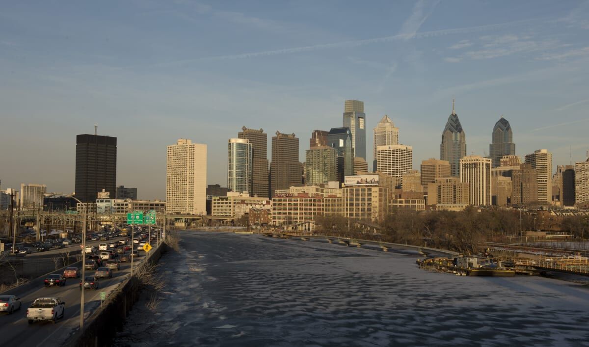 Philadelphia PD 'Greasing Poles' Before 49ers Vs. Eagles Game To