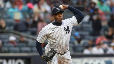Report: Ex-Yankees Reliever Aroldis Chapman to Sign With Royals, National  Sports