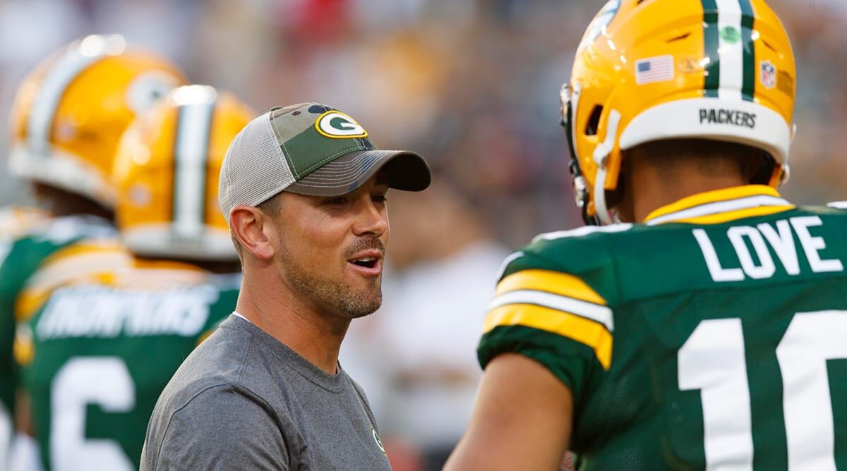 Green Bay Packer Nation Excited To Start The Jordan Love Era