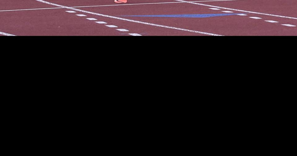 Moving on Local track and field athletes shine at district meets