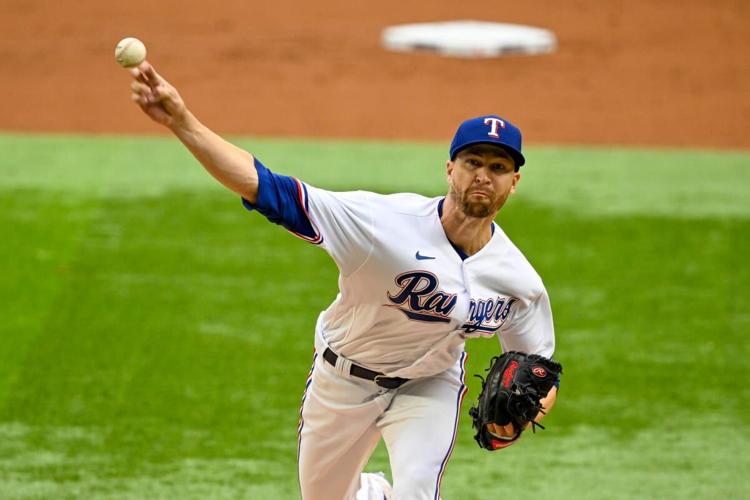 Texas Rangers upgrade rotation with Jacob deGrom at the top