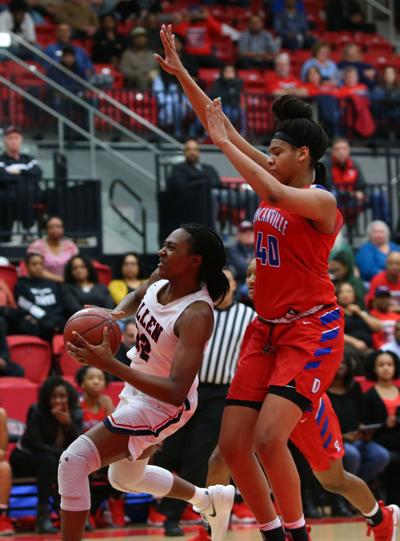 Girls Basketball No 1 Duncanville Knocks Off Lady Eagles In