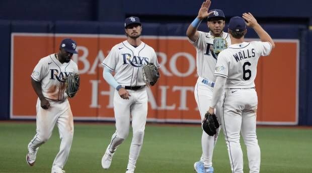 McClanahan wins 5th straight start, Rays sweep 3 from Cards