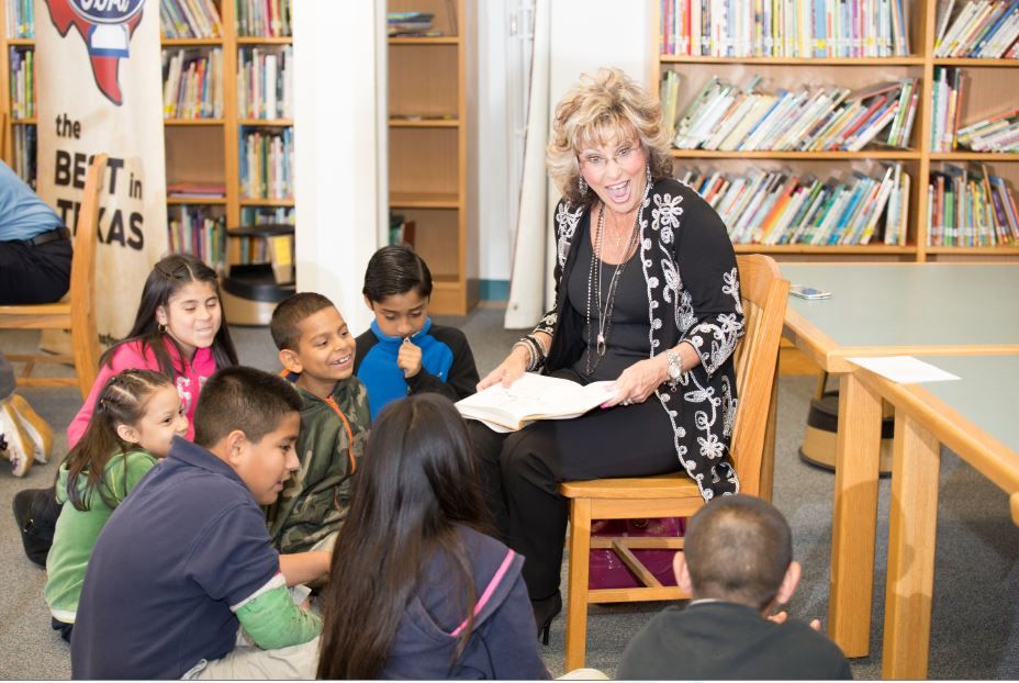 5 Star Ford Lewisville >> North Texas Ford Dealers Donate 10 000 Books To Communities 5 Star Ford Lewisville >> North Texas Ford Dealers Donate 10 000 Books To Communities