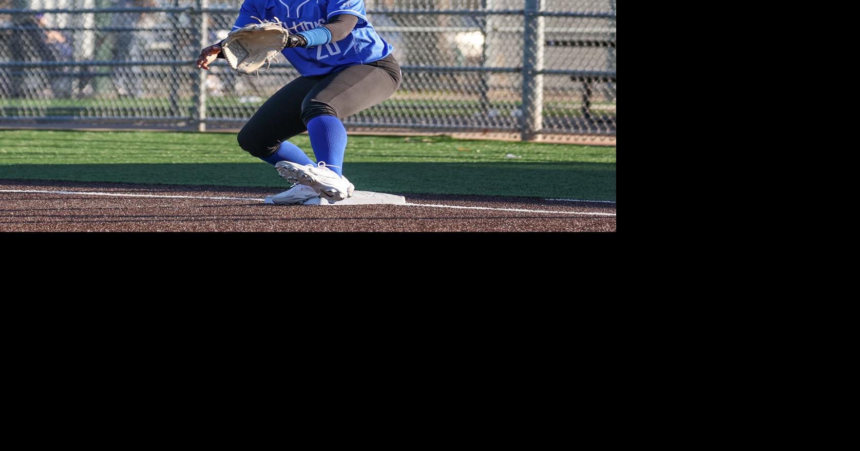 125A Softball Mesquite ISD trio takes care of business Mesquite