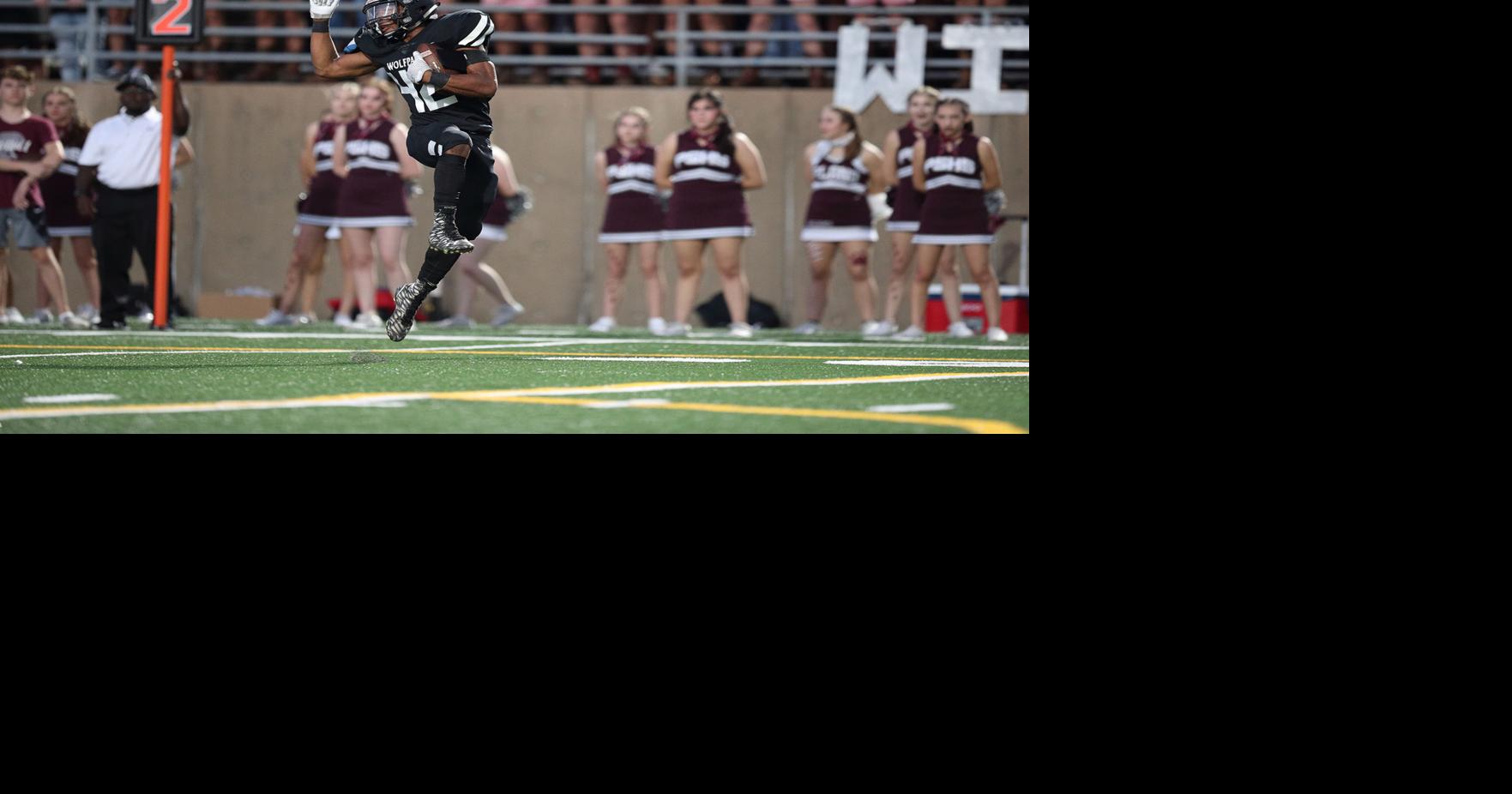 East, West renew gridiron rivalry | Plano Prep Sports | starlocalmedia.com